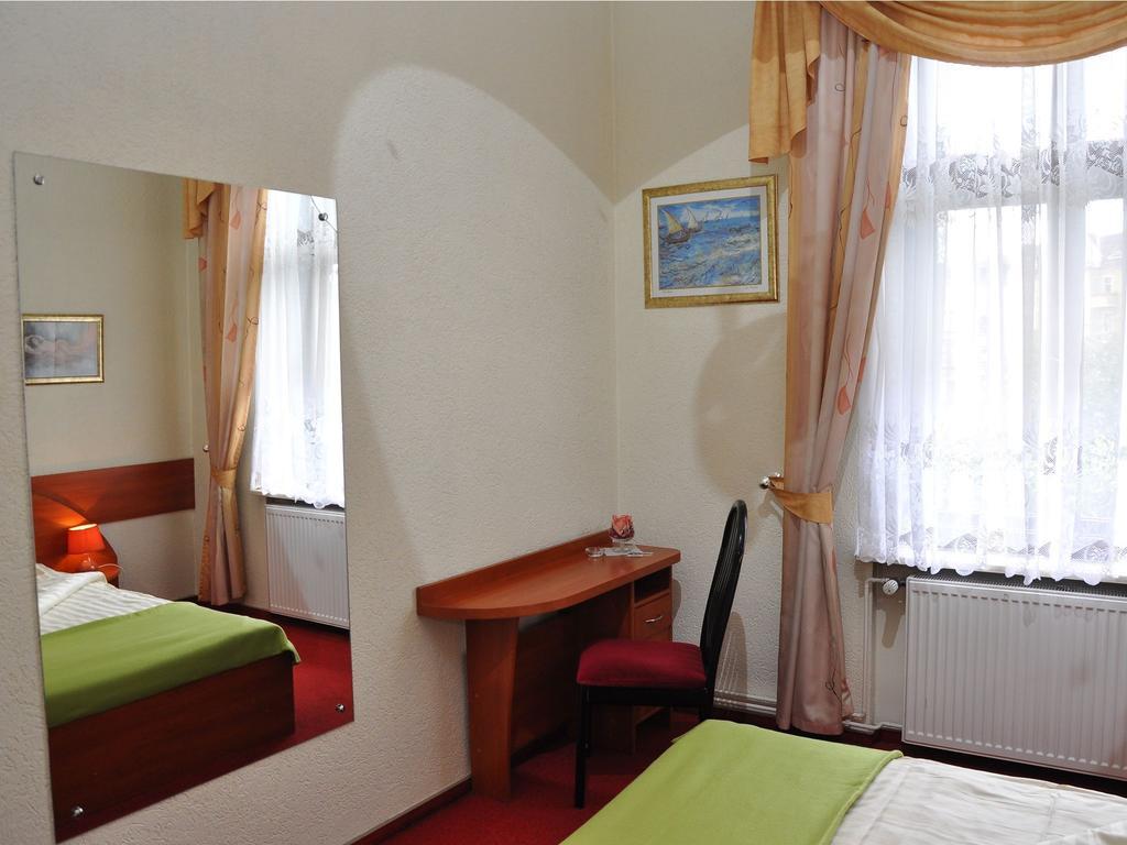 Hotel Kowalkowski Грудзьондз Номер фото